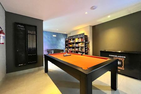 Apartamento à venda com 69m², 2 quartos e 1 vagaÁrea comum