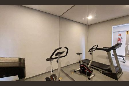 Apartamento à venda com 33m², 2 quartos e sem vagaÁrea comum - Academia