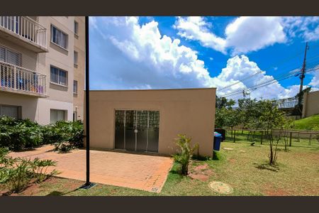 Apartamento à venda com 33m², 2 quartos e sem vagaÁrea comum - Churrasqueira