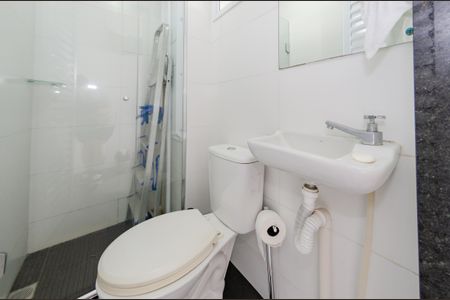 Apartamento para alugar com 323m², 4 quartos e 4 vagas Apartamento para alugar com 323m², 4 quartos e 4 vagasBanheiro de serviço