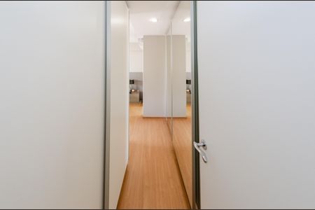 Apartamento para alugar com 323m², 4 quartos e 4 vagas Apartamento para alugar com 323m², 4 quartos e 4 vagasSuíte 2