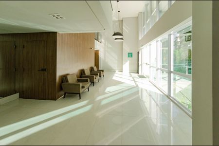 Apartamento para alugar com 323m², 4 quartos e 4 vagas Apartamento para alugar com 323m², 4 quartos e 4 vagasÁrea comum