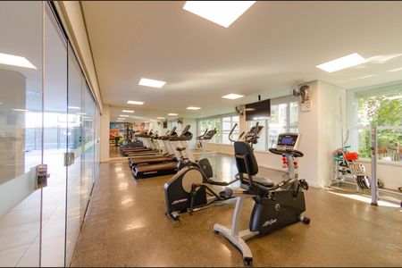 Apartamento para alugar com 323m², 4 quartos e 4 vagas Apartamento para alugar com 323m², 4 quartos e 4 vagasÁrea comum