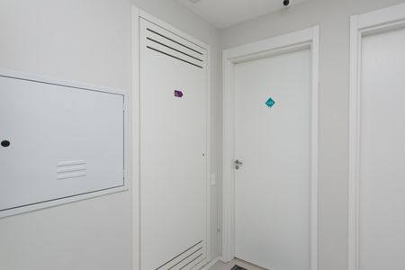 Apartamento para alugar com 42m², 2 quartos e sem vaga Apartamento para alugar com 42m², 2 quartos e sem vagaEntrada