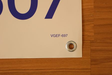 Apartamento à venda com 45m², 2 quartos e 1 vagaPlaca instalada na janela do imóvel - Código VGEF-697