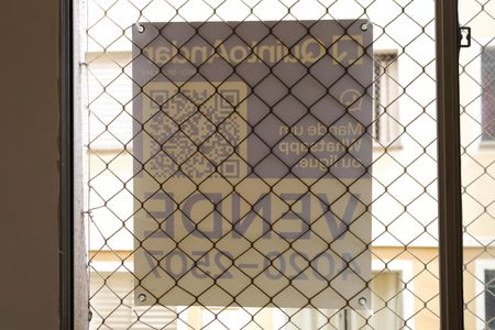 Apartamento à venda com 45m², 2 quartos e 1 vagaPlaca instalada na janela do imóvel - Código VGEF-697