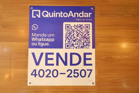 Apartamento à venda com 45m², 2 quartos e 1 vagaPlaca instalada na janela do imóvel - Código VGEF-697