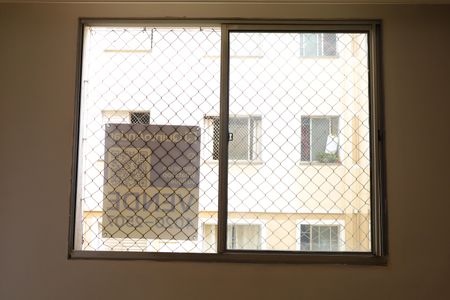 Apartamento à venda com 45m², 2 quartos e 1 vagaPlaca instalada na janela do imóvel - Código VGEF-697