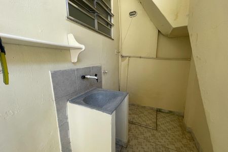 Casa para alugar com 55m², 1 quarto e sem vagaÁrea de Serviço