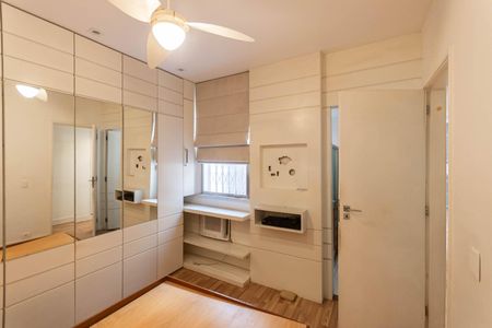 Suíte de casa para alugar com 2 quartos, 85m² em Grajaú, Rio de Janeiro