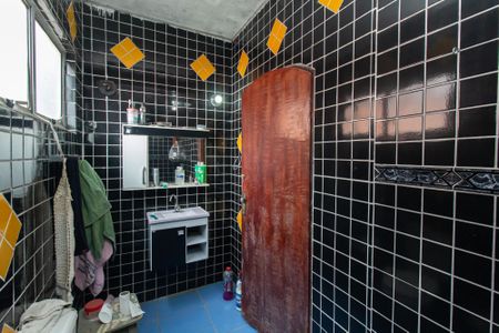 Banheiro de casa à venda com 2 quartos, 70m² em Vila Princesa Isabel, São Paulo