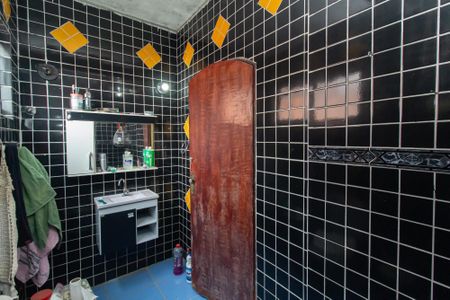 Banheiro de casa à venda com 2 quartos, 70m² em Vila Princesa Isabel, São Paulo