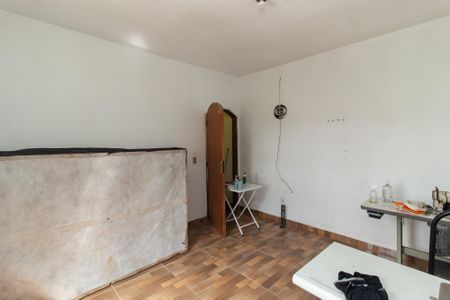 Quarto de casa à venda com 2 quartos, 70m² em Vila Princesa Isabel, São Paulo