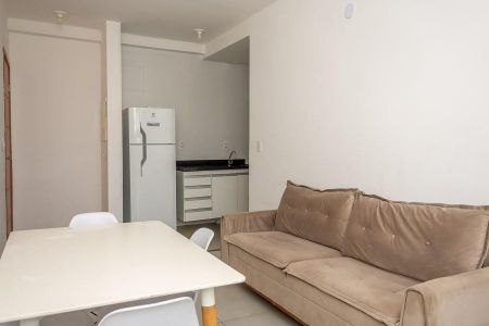 Sala de apartamento para alugar com 2 quartos, 59m² em Balneario Salto Grande, Americana