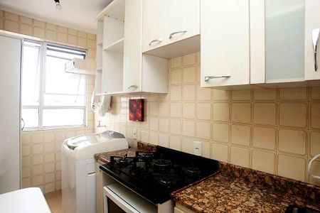 Apartamento à venda com 41m², 1 quarto e 1 vagaCozinha + Área de Serviço