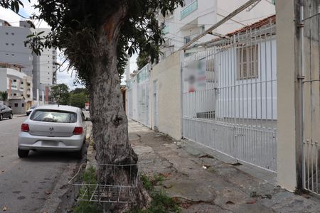 Casa para alugar com 115m², 3 quartos e 2 vagasFachada