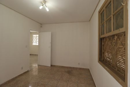 Casa para alugar com 115m², 3 quartos e 2 vagasQuarto 2