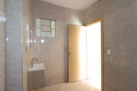 Casa para alugar com 115m², 3 quartos e 2 vagasBanheiro