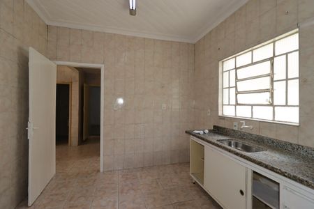 Casa para alugar com 115m², 3 quartos e 2 vagasCozinha