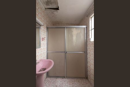 Casa para alugar com 302m², 3 quartos e 6 vagas Casa para alugar com 302m², 3 quartos e 6 vagasBanheiro