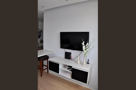 Detalhe - Sala e Sala de Jantar de apartamento para alugar com 2 quartos, 40m² em Vila Pirituba, São Paulo