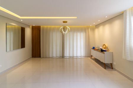 Casa para alugar com 149m², 3 quartos e 1 vagaSala