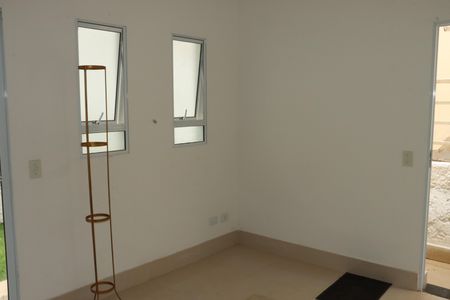 Casa de Condomínio para alugar com 3 quartos, 110m² em Caucaia do Alto, Cotia