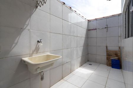 Casa para alugar com 63m², 2 quartos e sem vagaÁrea de Serviço