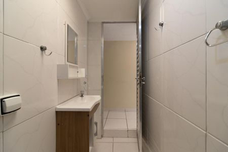 Casa para alugar com 63m², 2 quartos e sem vagaBanheiro