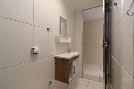 Casa para alugar com 63m², 2 quartos e sem vagaBanheiro