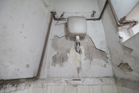 Casa à venda com 150m², 1 quarto e 1 vagaÁrea de Serviço - Banheiro