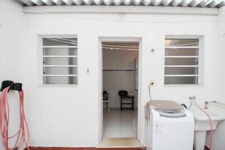 Casa à venda com 150m², 1 quarto e 1 vagaÁrea de Serviço/Quintal