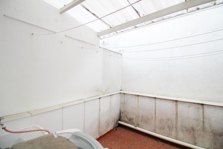 Casa à venda com 150m², 1 quarto e 1 vagaÁrea de Serviço/Quintal