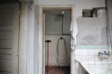 Casa à venda com 150m², 1 quarto e 1 vagaÁrea de Serviço - Banheiro