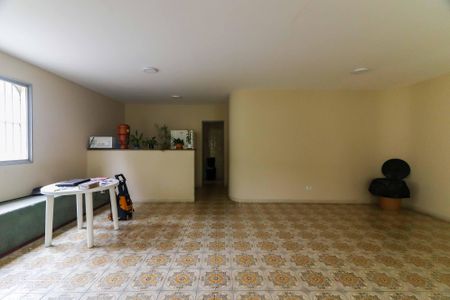 Apartamento para alugar com 40m², 2 quartos e 1 vagaÁrea comum - Salão de festas