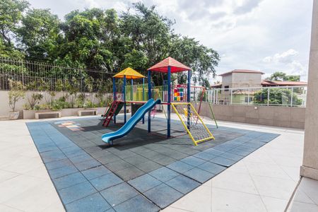 Apartamento para alugar com 77m², 3 quartos e 1 vagaÁrea comum - Playground