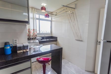 Apartamento para alugar com 77m², 3 quartos e 1 vagaCozinha/Área de Serviço