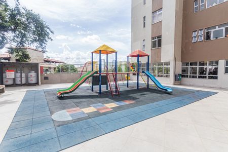 Apartamento para alugar com 77m², 3 quartos e 1 vagaÁrea comum - Playground