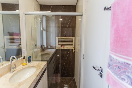 Apartamento para alugar com 77m², 3 quartos e 1 vagaBanheiro da Suíte
