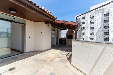 Apartamento para alugar com 126m², 3 quartos e 2 vagasTerraço