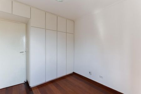 Apartamento para alugar com 126m², 3 quartos e 2 vagasQuarto 2