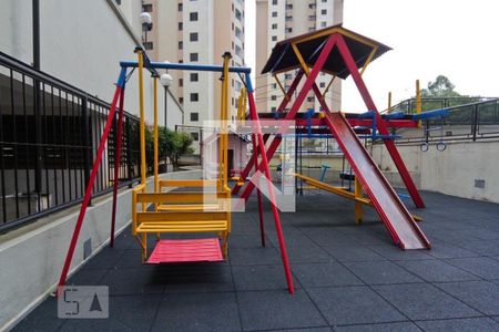 Apartamento para alugar com 126m², 3 quartos e 2 vagasÁrea comum - Playground