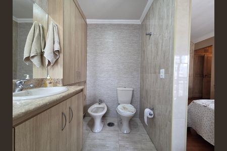 Apartamento à venda com 170m², 4 quartos e 2 vagasBanheiro da Suíte 4