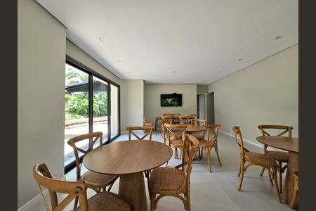 Apartamento à venda com 170m², 4 quartos e 2 vagasÁrea comum - Salão de festas
