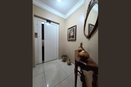 Apartamento à venda com 170m², 4 quartos e 2 vagasEntrada Privativa