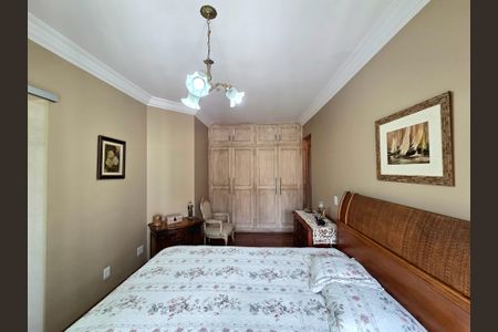 Apartamento à venda com 170m², 4 quartos e 2 vagasSuíte 4