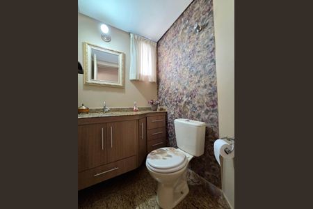 Apartamento à venda com 170m², 4 quartos e 2 vagasLavabo