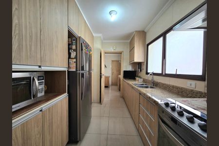 Apartamento à venda com 170m², 4 quartos e 2 vagasCozinha