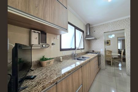 Apartamento à venda com 170m², 4 quartos e 2 vagasCozinha