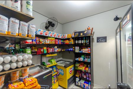 Apartamento à venda com 59m², 2 quartos e 1 vaga Apartamento à venda com 59m², 2 quartos e 1 vagaMercado